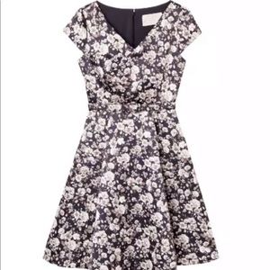 Gal Meets Glam Elle Dress